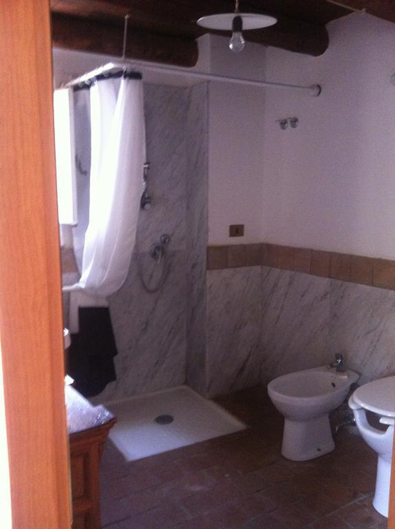 La Rocca Della Rosa Vila Zafferana Etnea Quarto foto